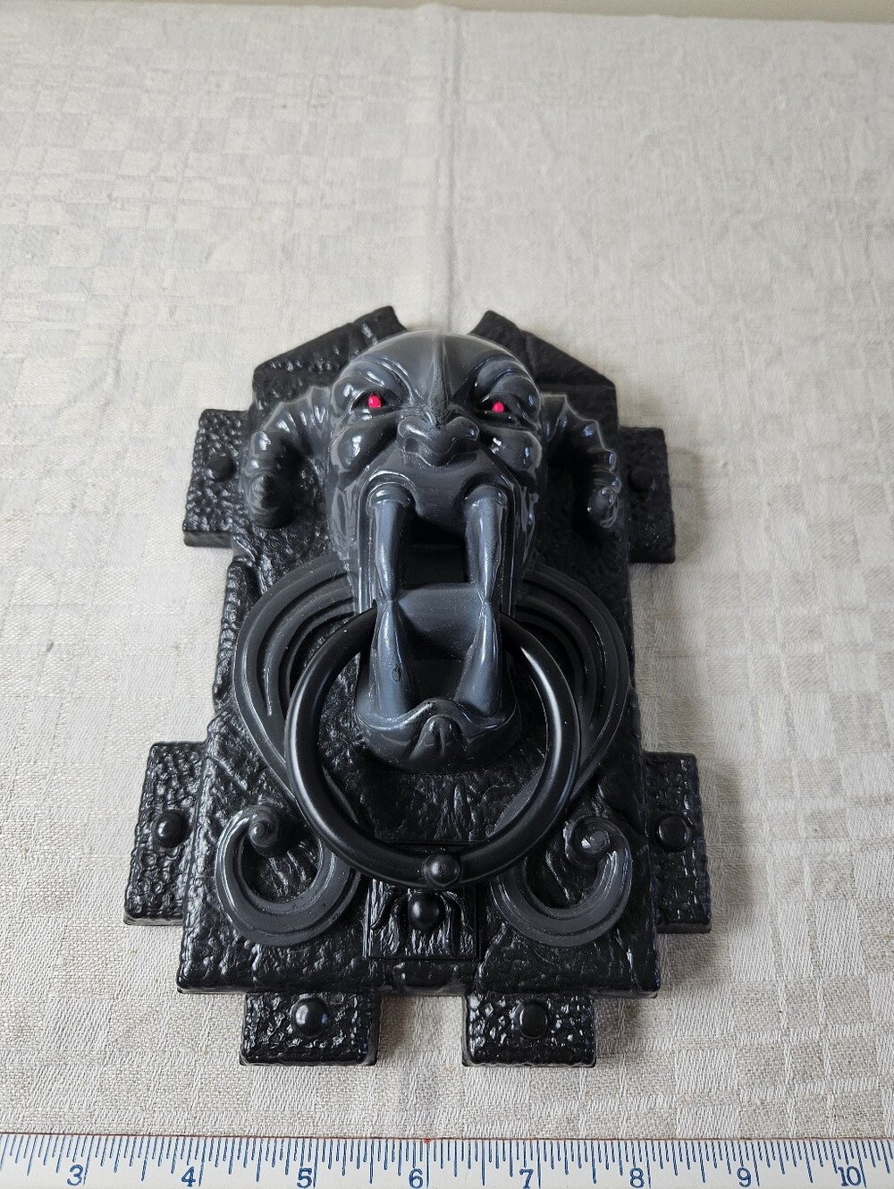 Vtg Halloween 1997 Gargoyle Animated Paper Magic Group Light Up Door Knocker